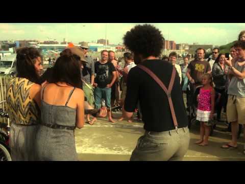 Rilan & The Bombardiers - Stuck In The Middle With You | ZUBB Sessions