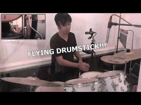 FLYING DRUMSTICK