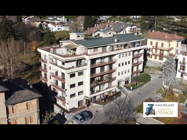 ALLOGGIO ALL'ULTIMO PIANO A ST VINCENT, Via Conti di Challand (AO)