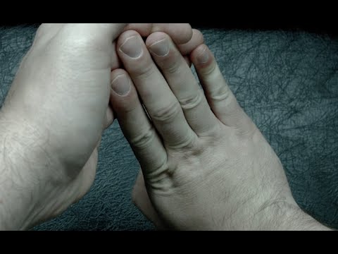 HAND STRETCHES FOR GUITAR