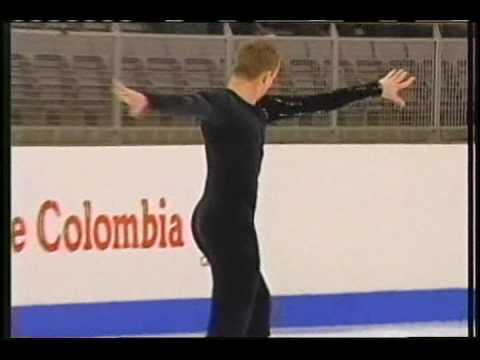 Review of the Men's Event - 2002 World Junior Figure Skating Championships