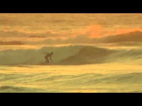 Awsome Surfing: Golden Chile