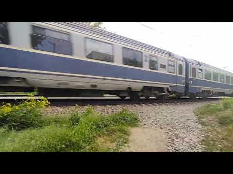 Trenul Ir 1753 cu locomotiva ea 613 depoul București Călători (17.05.2022)