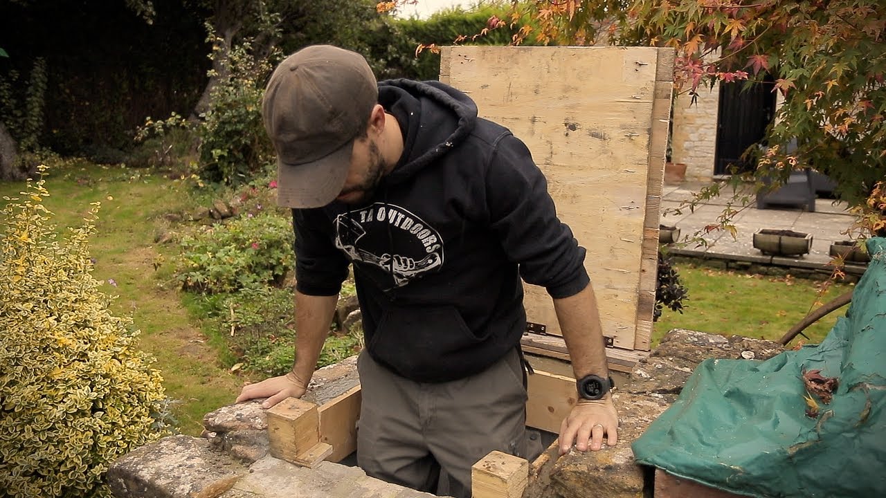 WW2 Bunker Rennovation - Building the Escape Hatch (PART 7)