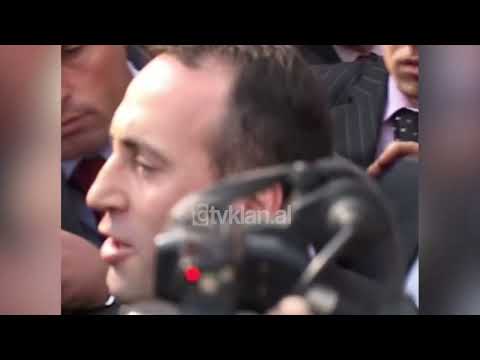 Ramush Haradinaj mbërrin në Prishtinë pas shpalljes i pafajshëm nga gjykata e Hagës - (4 Prill 2008)