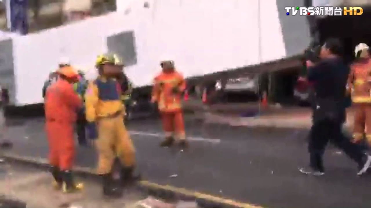 捷運鋼橋墜／台中捷運鋼橋倒塌搶救現場　4死4傷（更新至24:40）