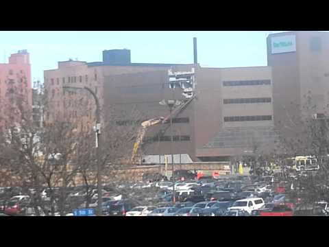Star Tribune building destruction