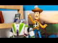 BUZZ LOOK AN Alien