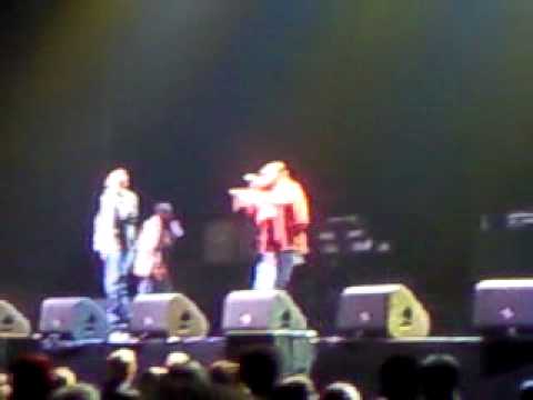 Sjaak - Dubbel O (Ft. Yes-R, Darryl & Shaun-D) (Live HMH 09)