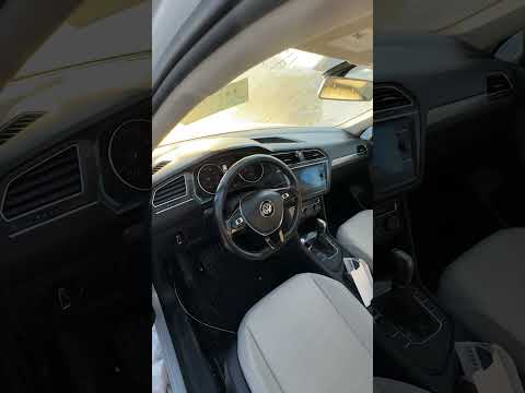 Автомобіль Volkswagen Tiguan SEL 2018 | GrandCar