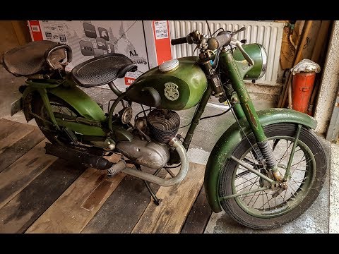 Oma´s Motorrad wird ausgegraben (Mars, Stella 150 Unglaublicher Scheunenfund)