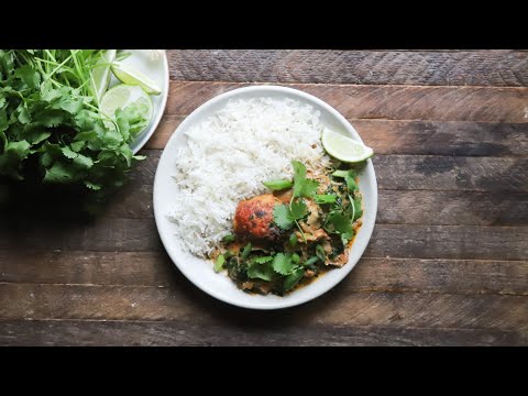 Slow Cooker Coconut Curry Chicken Thighs Recipe