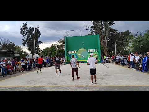 Beto e Icker V.S Abraham y Yoshua.