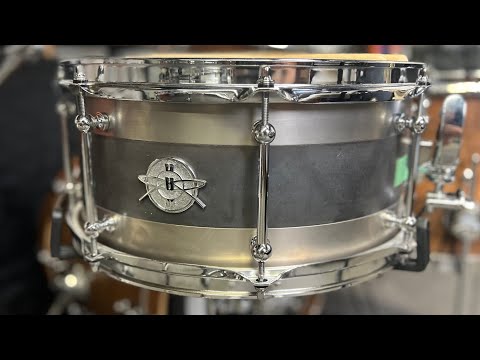 Dunnett Titanium - Black Steel PROTOTYPE // Snare Drum Comparison