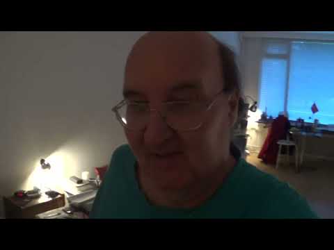 MongoTV_11200 - LIVING IN A BOX - Part 16 - Many New Box Design