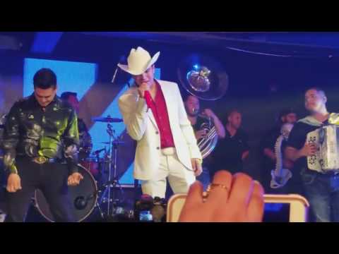 LA VIDA DEL DORIAN - REGULO CARO FT ULICES CHAIDEZ ( EN VIVO)