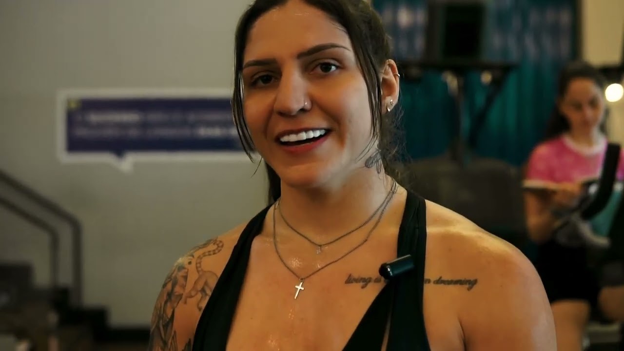 Prévia do vídeo Transformação Cliente 4