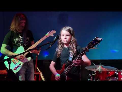 The Champ Jaxon Band - Can't You See Part 1