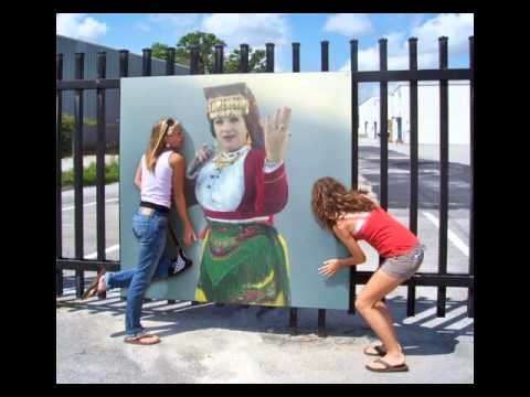 Domenika Gjoka (Roçi) - Ne Mes Nates Jasht