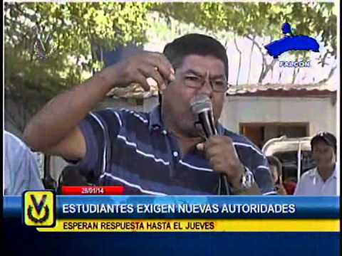 En Falcón estudiantes de la Universidad Experimental Francisco de Miranda exigen nuevas autoridades