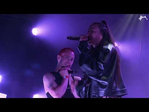 Kind mod Kind 'Love Isn't Easy (feat Medina)' (Eos)