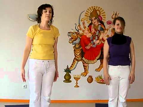 Yoga Sonnengruß mit Surya Mantras