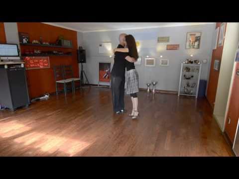 Tangonautics Tango Argentino München - Was wir in den ersten 10 Stunden unterrichten