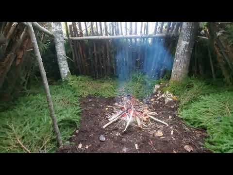 Circular construction or how to spend the night without a sleeping bag and mat.