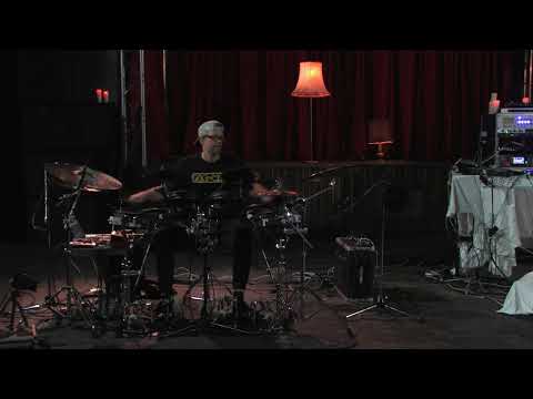 THORSTEN QUAESCHNING behind closed doors with... Jan Stix Pfennig - TEASER