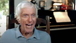 Dick Van Dyke: MARY POPPINS RETURNS video