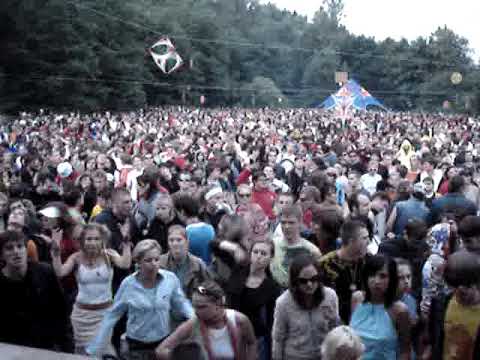 GOA GIL playing COSMO TOURIST  Lets go mad 2005 (Hightech/Darkpsy)