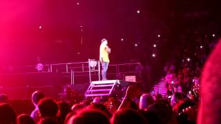 Chris Brown- Strip live