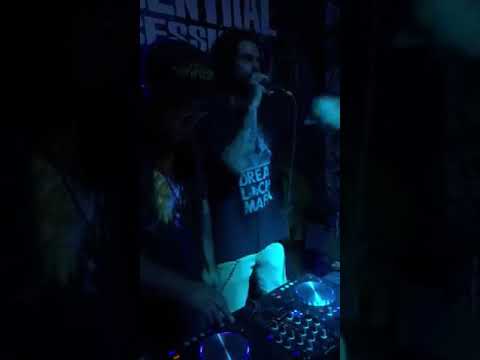 Fly Katanah & Rootsman selecta