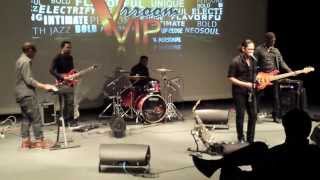 VrroomVIP NeoSoul ESPRESSO featuring Adrian Crutchfield - Say Yes
