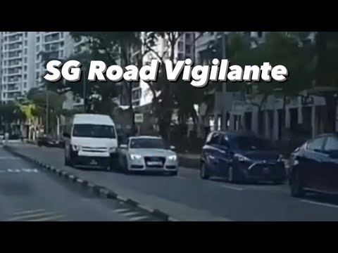 2mar2022  yishun ave 11 audi lane change without due care & hit private bus