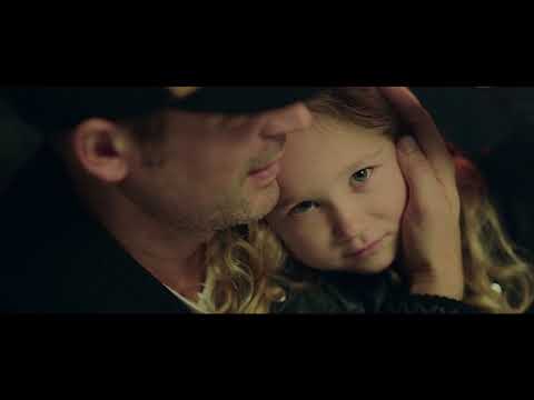 Ocho Macho - Flow (Official Music Video)