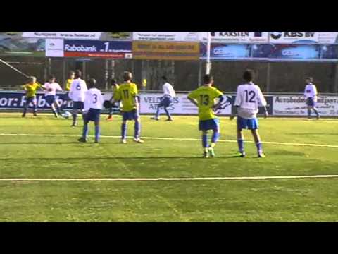 Eerste Helft Nunspeet D1 - Unicum D1  dd 25-02-2012