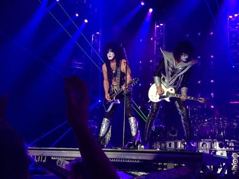 KISS 02.06.2015 O2 World Hamburg iPhone 6 Plus Video