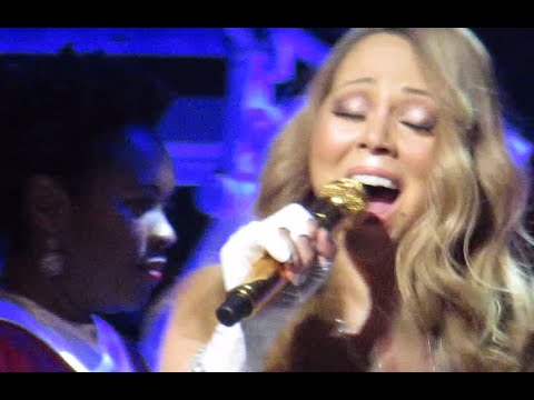 Mariah Carey Epic Vocal of Joy To The World Intro Showcase 2014 Live in Beacon Theater Dec 20