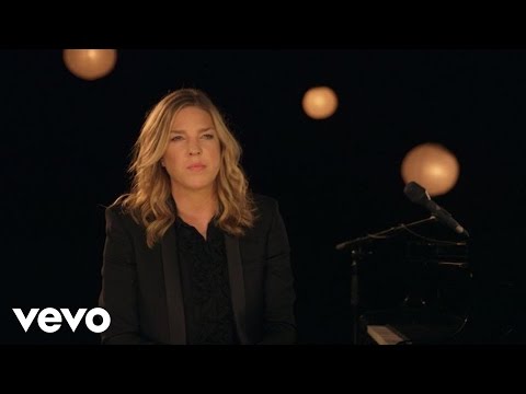 Diana Krall - I'm Not In Love (Clip) thumnail