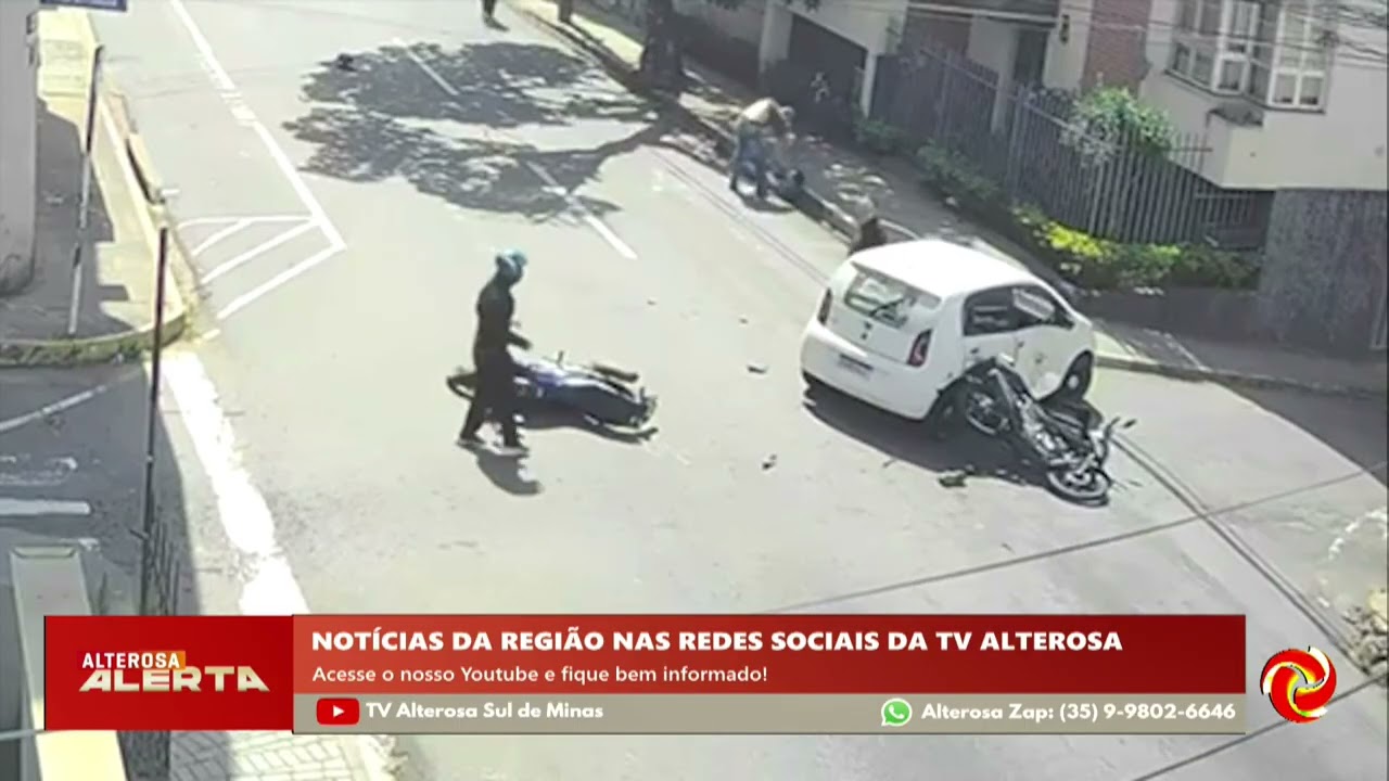 Batida entre moto e carro em Varginha