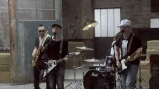 MONKEY MAJIK  / 虹色の魚