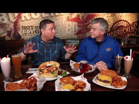 Hambúrgueres e muito mais no Fuddruckers