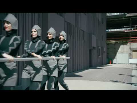 The Chemical Brothers and Q-Tip performing Go