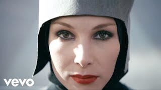 Video thumbnail of "The Chemical Brothers - Go (Official Music Video)"