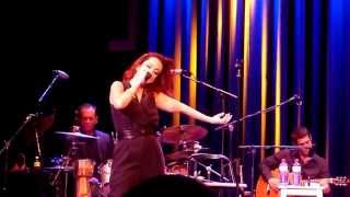 Bebel Gilberto - Kaufleuten Zürich - 02.10.2015 - Tudo - LIVE !!!