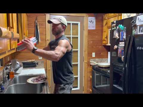 How to Cook Crock Pot Squirrel Gravy! Southern Favorite