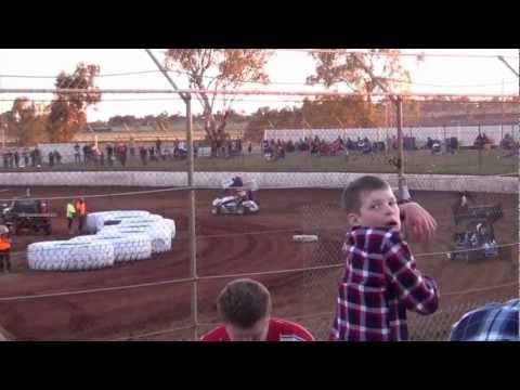 Charlton Raceway 13 October 2012.MTS