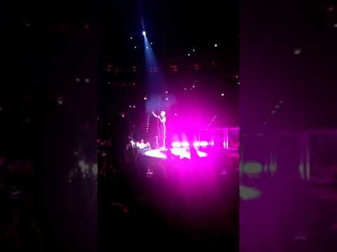 Benny Cristovao (concert in O2 arena 21. 9 . 2019) - PADÁM