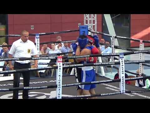 Boxen: Elham Mohamadi - Saifullah Jawidi (1. Refugee Boxturnier Europas #2)